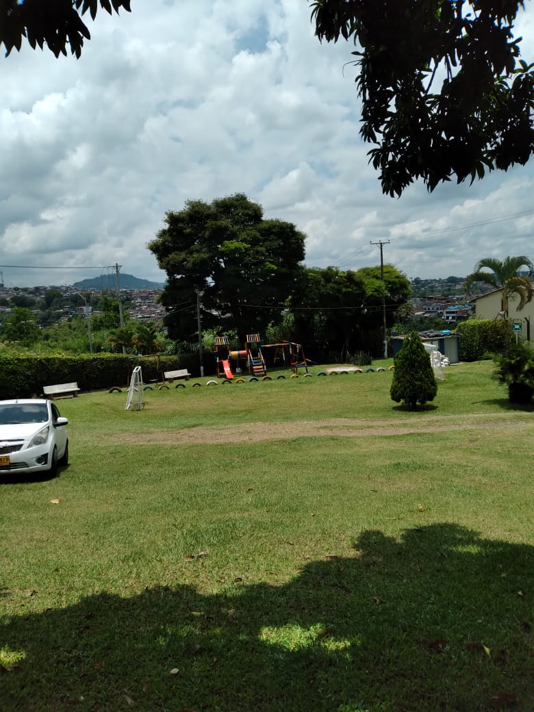 Apartamento en venta en Aeropuerto, Pereira · foto 8 de 11
