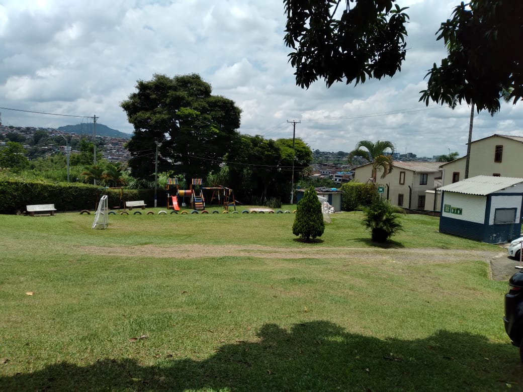 Apartamento en venta en Aeropuerto, Pereira · foto 9 de 11