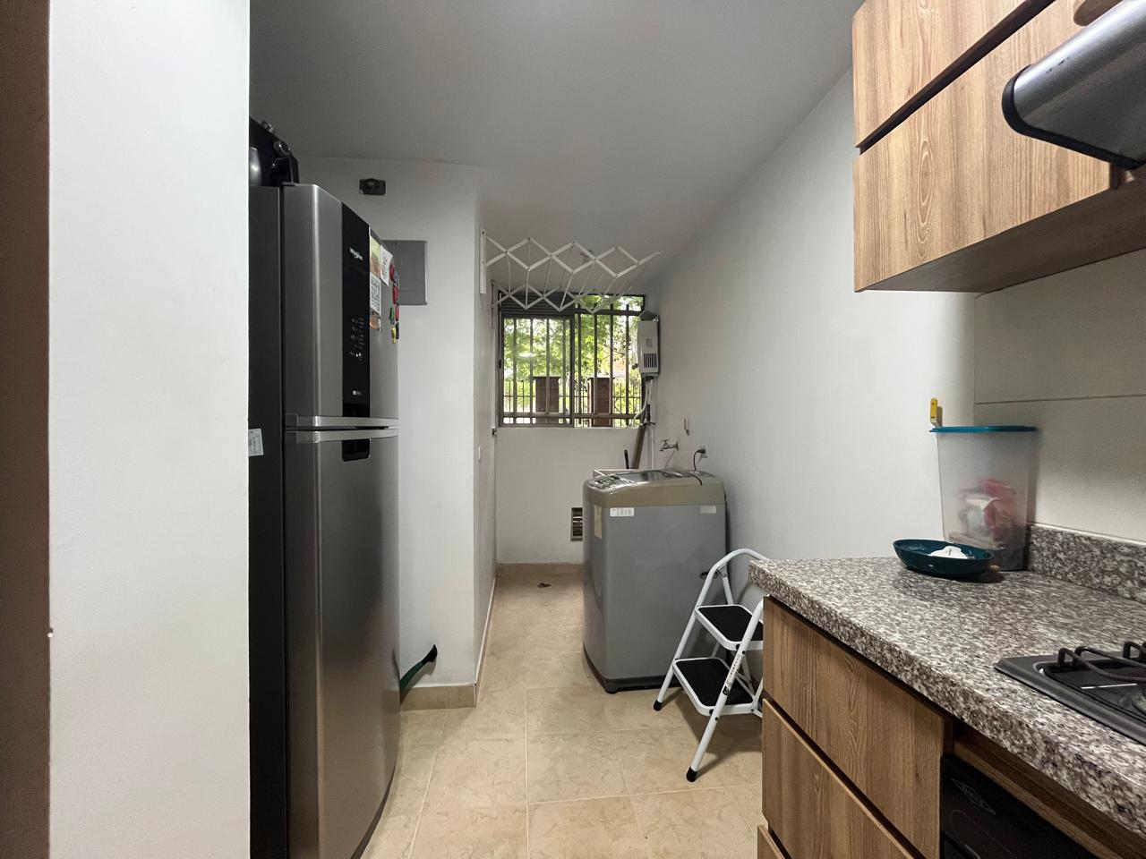 Apartamento en venta en El Poblado, Medellín · foto 3 de 16