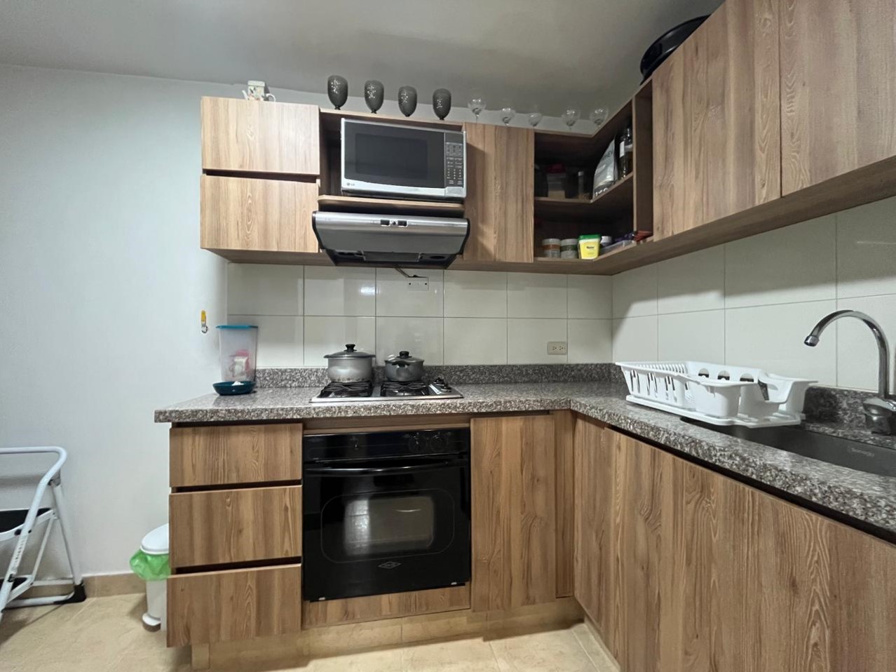 Apartamento en venta en El Poblado, Medellín · foto 4 de 16