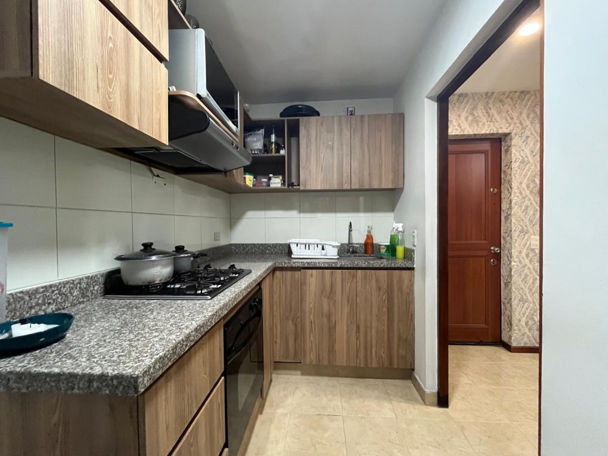 Apartamento en venta en El Poblado, Medellín · foto 5 de 16
