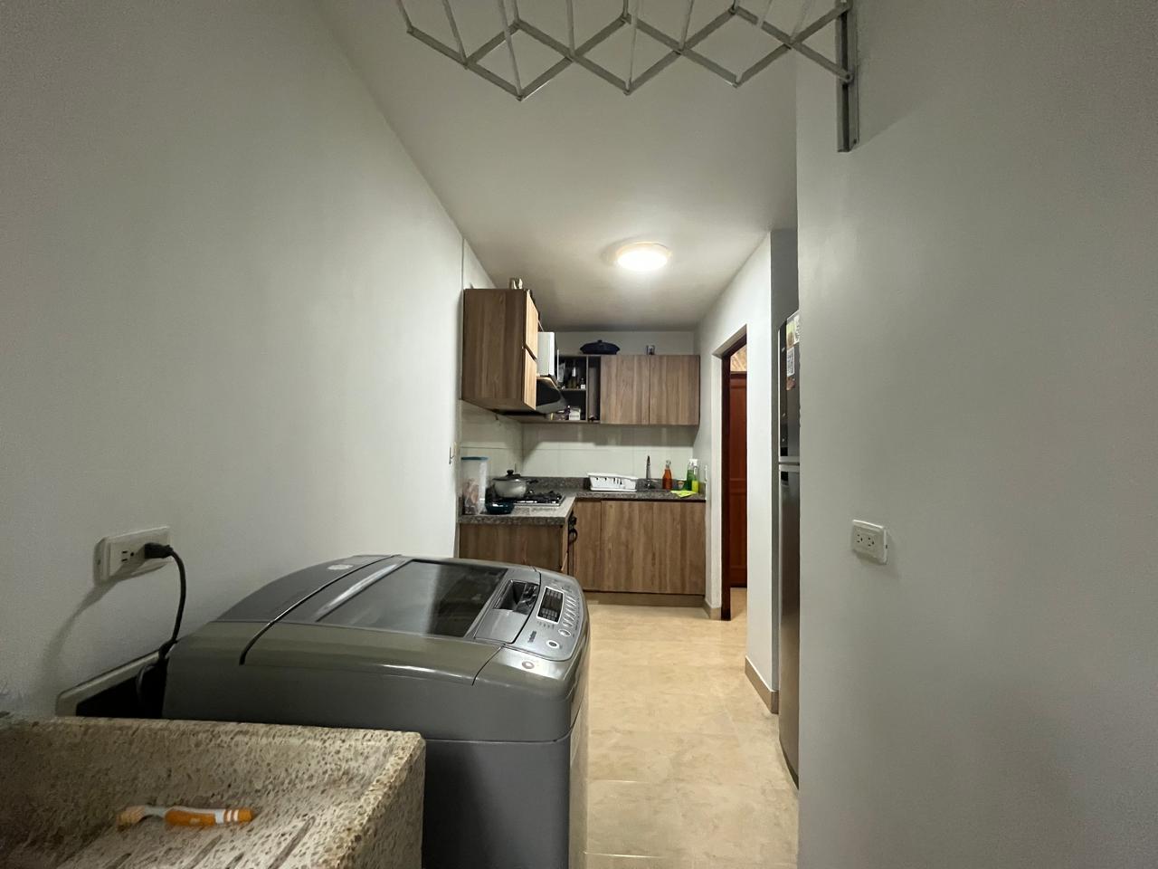 Apartamento en venta en El Poblado, Medellín · foto 6 de 16