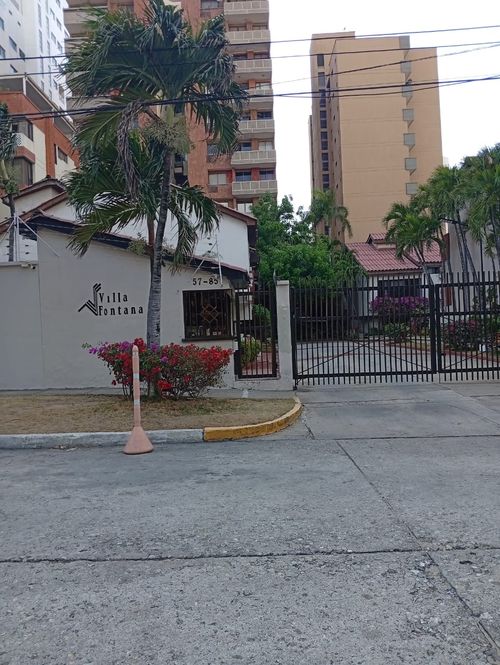 Casa de 3 alcobas en venta en Villa Country, Barranquilla, 164 m² · foto 3 de 24