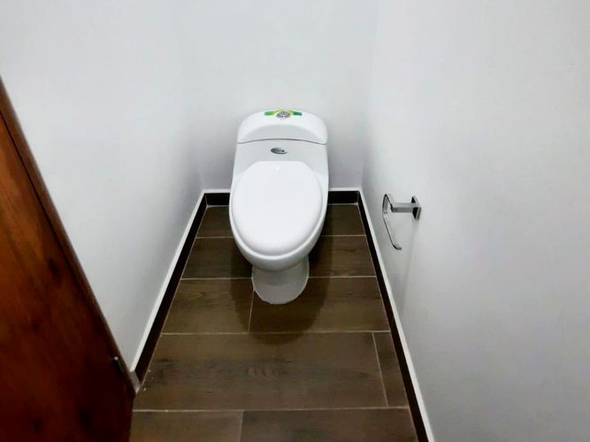 Oficina en arriendo en El Poblado, Medellín, 33 m² · foto 7 de 7