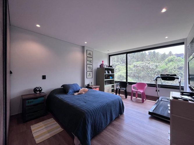 Casa de 4 alcobas en venta en Carrizales, Envigado, 361 m² · foto 13 de 19