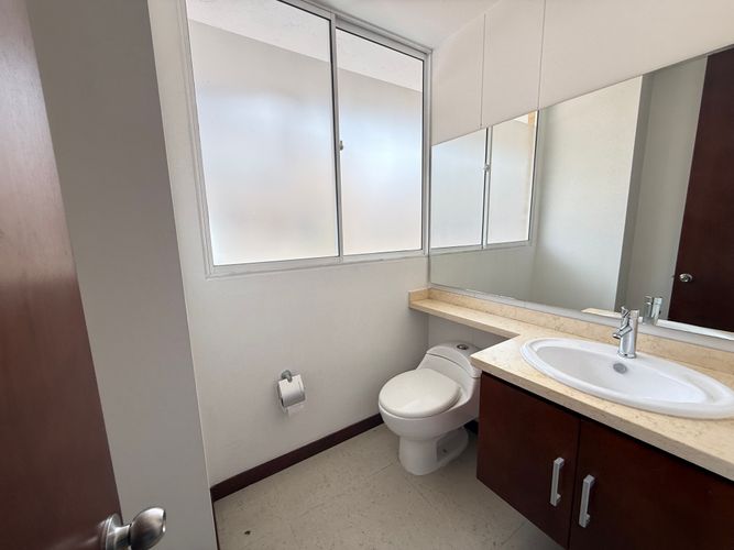 Casa de 4 alcobas en venta en Cr Los Nogales, Chía, 130 m² · foto 8 de 15