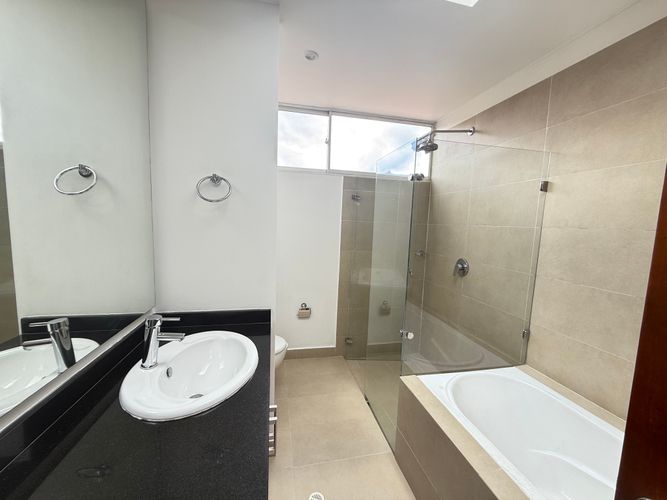 Casa de 4 alcobas en venta en Cr Los Nogales, Chía, 130 m² · foto 11 de 15