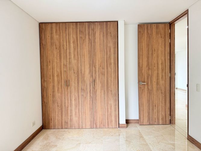 Apartamento de 3 alcobas en arriendo en El Poblado, Medellín, 125 m² · foto 15 de 19