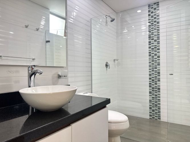 Apartamento de 3 alcobas en arriendo en El Poblado, Medellín, 125 m² · foto 17 de 19