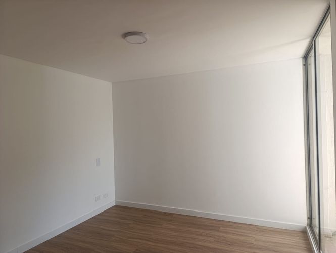 Apartamento de 2 alcobas en arriendo en El Poblado, Medellín, 94 m² · foto 10 de 16