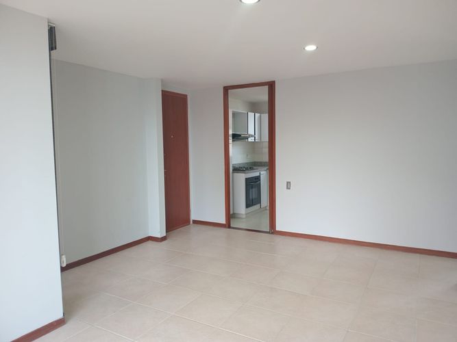 Apartamento de 3 alcobas en arriendo en El Poblado, Medellín, 20 m² · foto 4 de 16