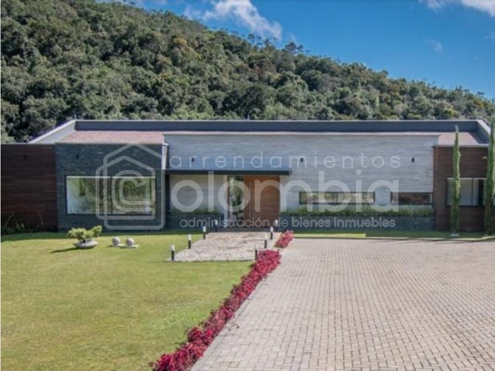 4BR House in Las palmas (260 m²) for Sale
