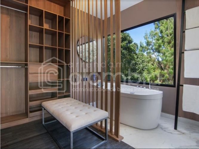 Casa de 4 alcobas en venta en Las Palmas, El Retiro, 260 m² · foto 12 de 23
