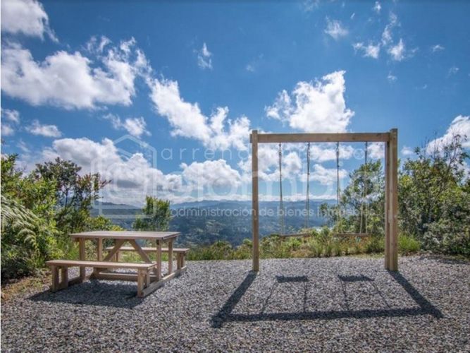 Casa de 4 alcobas en venta en Las Palmas, El Retiro, 260 m² · foto 20 de 23