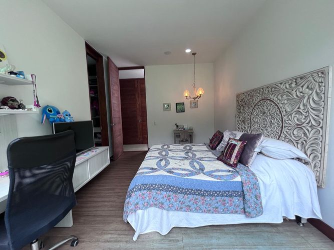 Casa de 4 alcobas en venta en Las Palmas, Envigado, 390 m² · foto 9 de 20