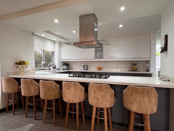 Casa de 5 alcobas en venta en Las Palmas, Envigado, 450 m² · foto 4 de 19