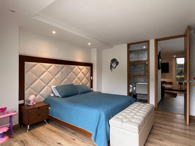 Casa de 5 alcobas en venta en Las Palmas, Envigado, 450 m² · foto 6 de 19