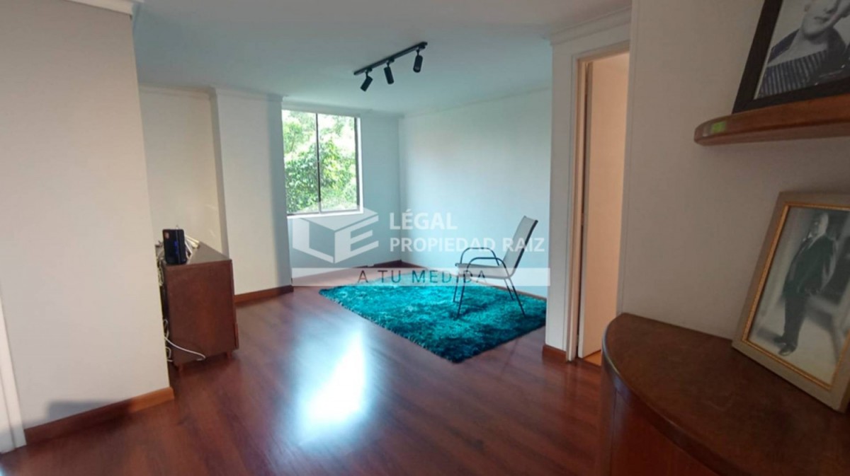 Apartamento en venta en Altos Del Poblado, Medellín · foto 9 de 24