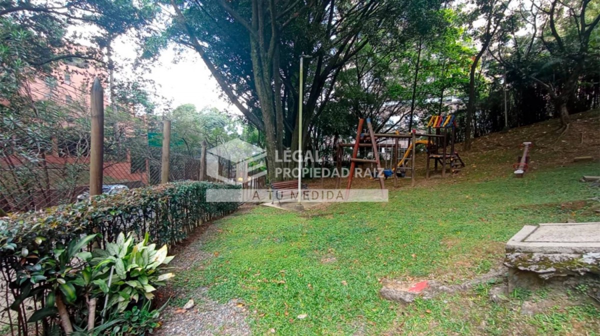 Apartamento en venta en Altos Del Poblado, Medellín · foto 21 de 24