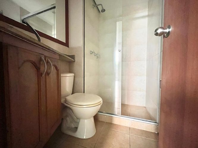Apartamento de 3 alcobas en venta en El Poblado, Medellín, 127 m² · foto 17 de 18