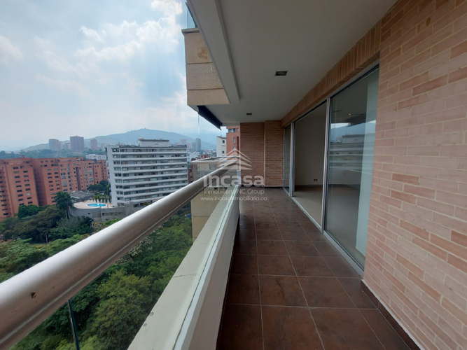 Apartamento de 3 alcobas en venta en Normandia, Cali, 212 m² · foto 4 de 24