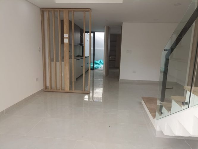 Casa en venta en Ciudad Jardin, Barranquilla · foto 2 de 9