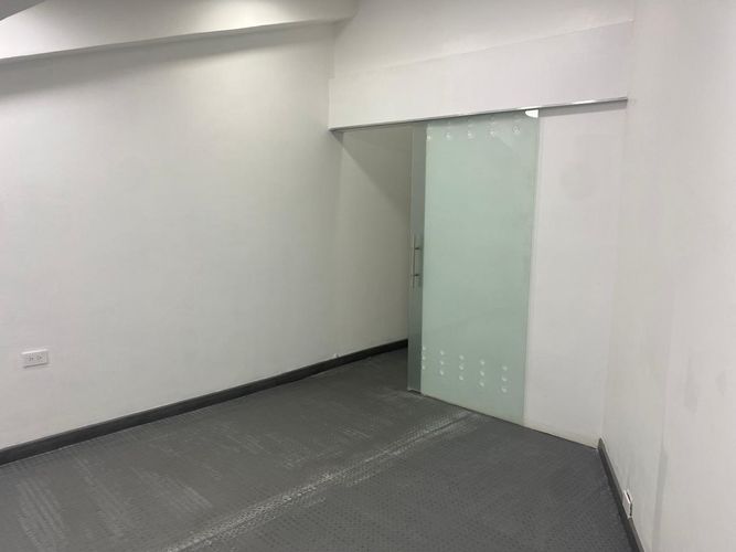 Local en arriendo en La Pradera, Envigado, 30 m² · foto 7 de 10