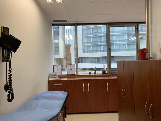 Consultorio en venta en El Poblado, Medellín, 27 m² · foto 5 de 6