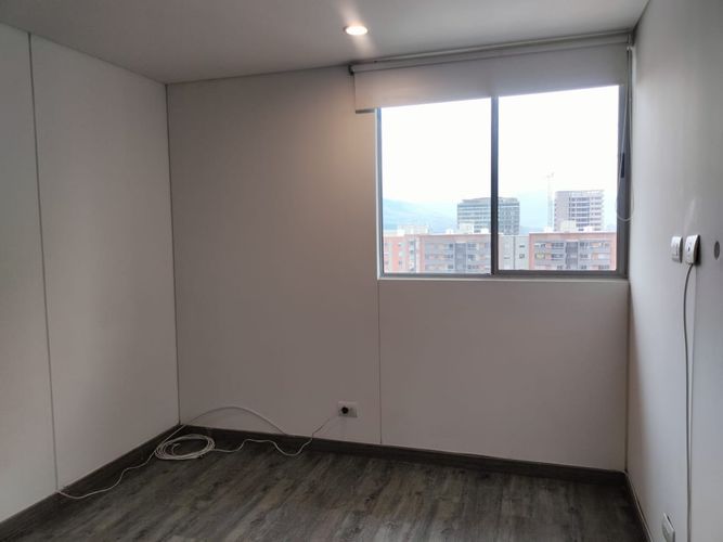 Apartamento de 3 alcobas en arriendo en El Poblado, Medellín, 100 m² · foto 12 de 19