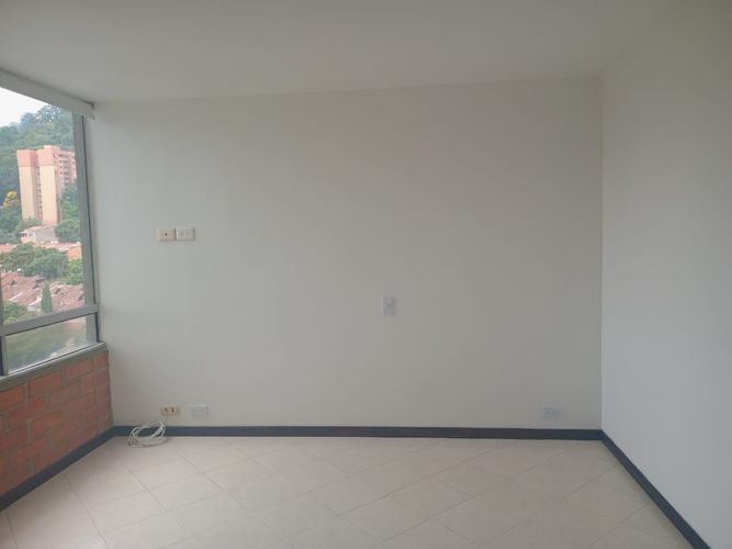 Apartamento de 2 alcobas en arriendo en El Poblado, Medellín, 58 m² · foto 6 de 15