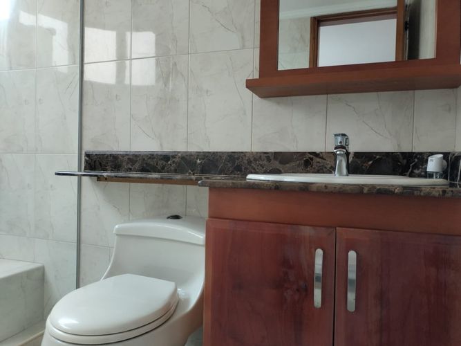 Apartamento de 3 alcobas en venta en El Poblado, Medellín, 153 m² · foto 17 de 18