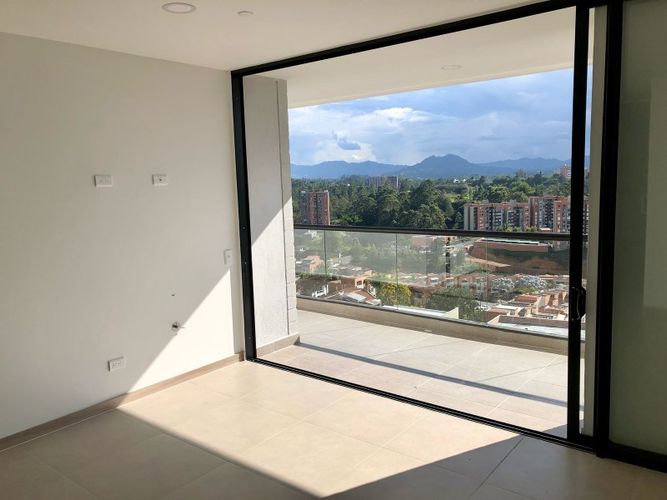 Apartamento de 2 alcobas en venta en El Porvenir, Rionegro, 82 m² · foto 5 de 8