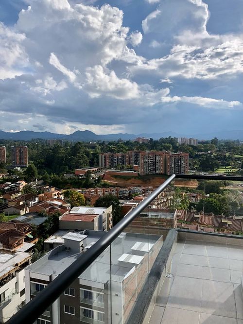 Apartamento de 2 alcobas en venta en El Porvenir, Rionegro, 82 m² · foto 8 de 8