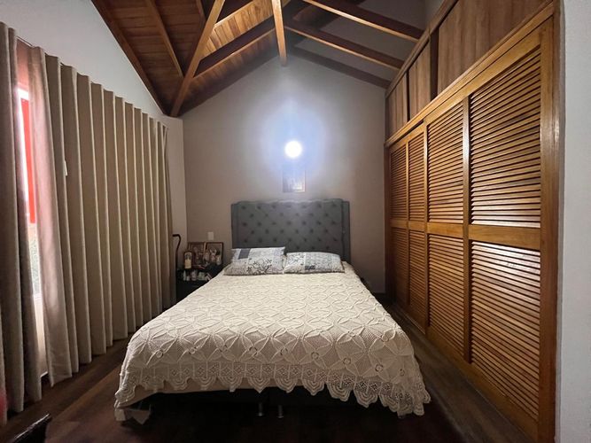 Casa de 4 alcobas en venta en La Pradera, Envigado, 190 m² · foto 13 de 20