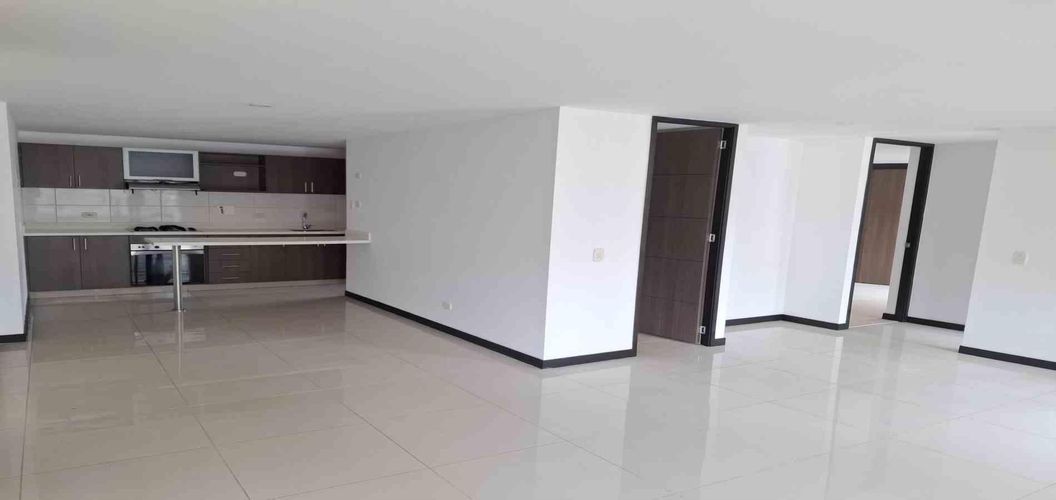 Apartamento de 2 alcobas en venta en Loma De La Doctora, Sabaneta, 85 m² · foto 6 de 21
