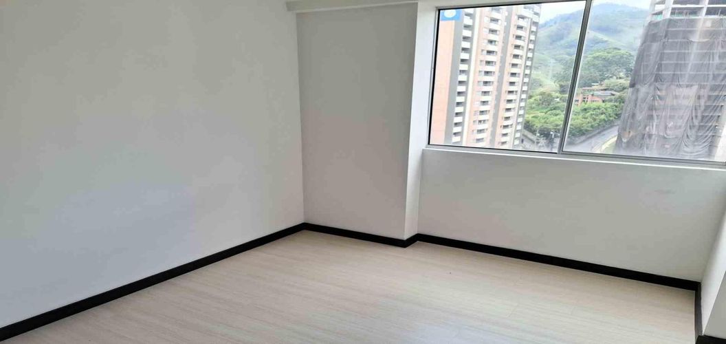 Apartamento de 2 alcobas en venta en Loma De La Doctora, Sabaneta, 85 m² · foto 10 de 21