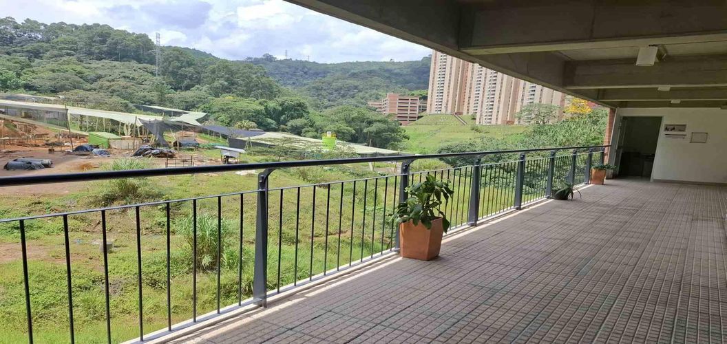 Apartamento de 2 alcobas en venta en Loma De La Doctora, Sabaneta, 85 m² · foto 20 de 21