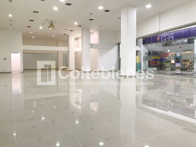 Local en arriendo en Colombia, Medellín, 293 m² · foto 7 de 8