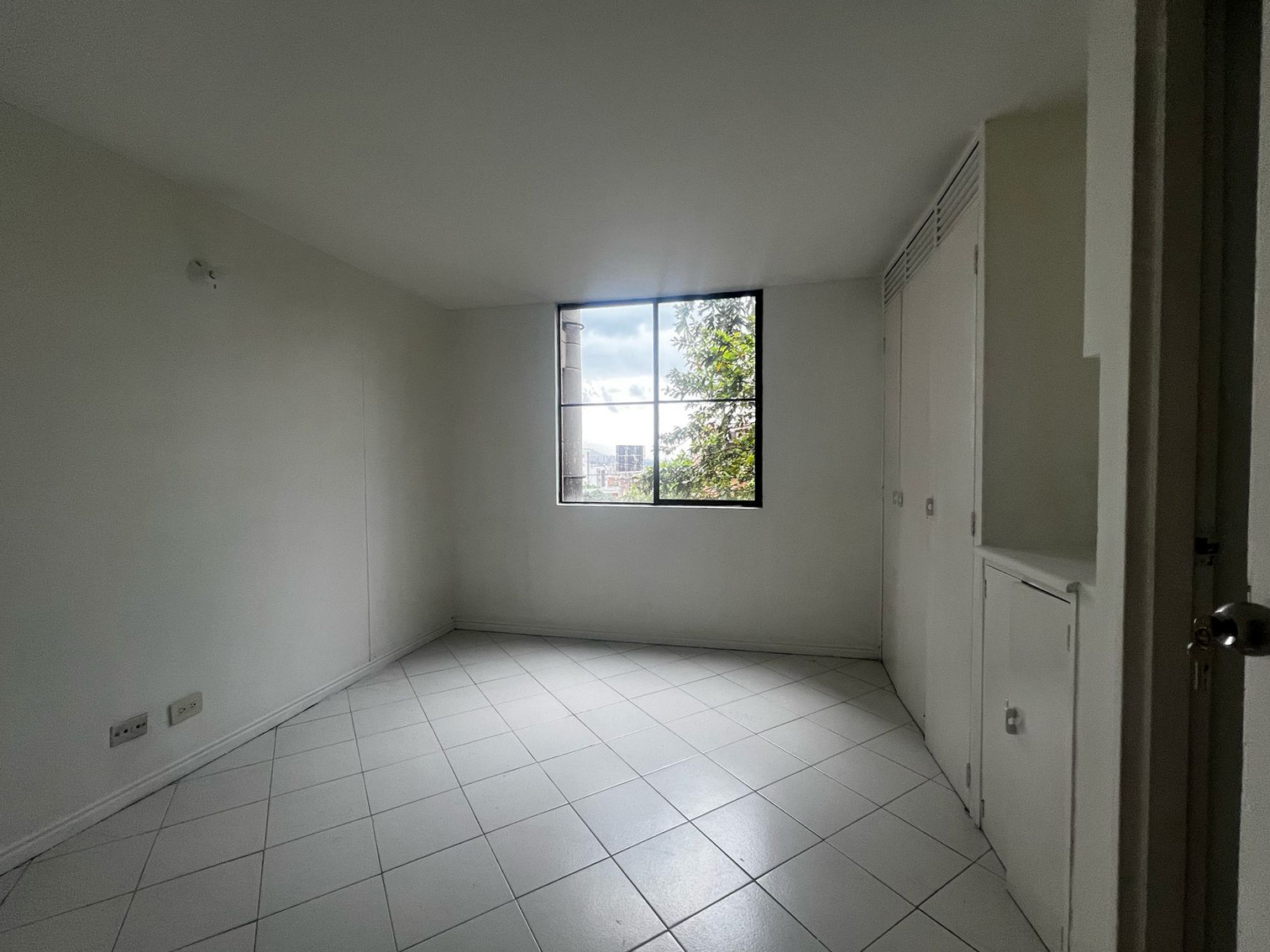 Apartamento en venta en Escobero, Envigado · foto 14 de 16