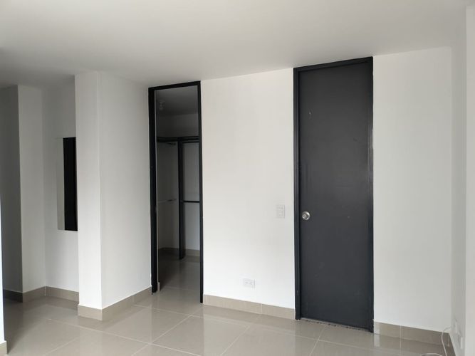 Apartamento de 3 alcobas en arriendo en El Poblado, Medellín, 84 m² · foto 12 de 20