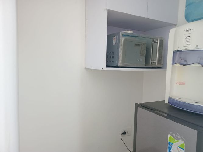 Oficina en arriendo en El Poblado, Medellín, 26 m² · foto 4 de 6