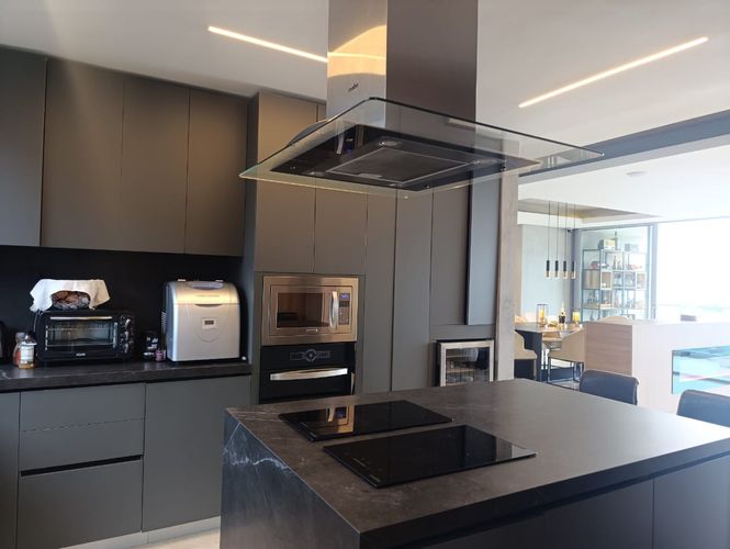 Apartamento de 3 alcobas en venta en El Poblado, Medellín, 218 m² · foto 8 de 20