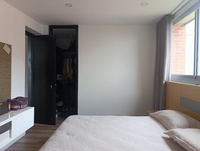 Apartamento de 3 alcobas en venta en El Poblado, Medellín, 218 m² · foto 13 de 20