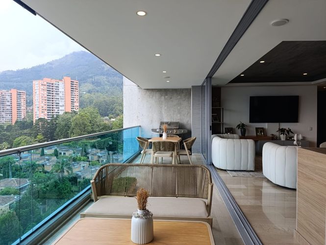 Apartamento de 3 alcobas en venta en El Poblado, Medellín, 218 m² · foto 19 de 20