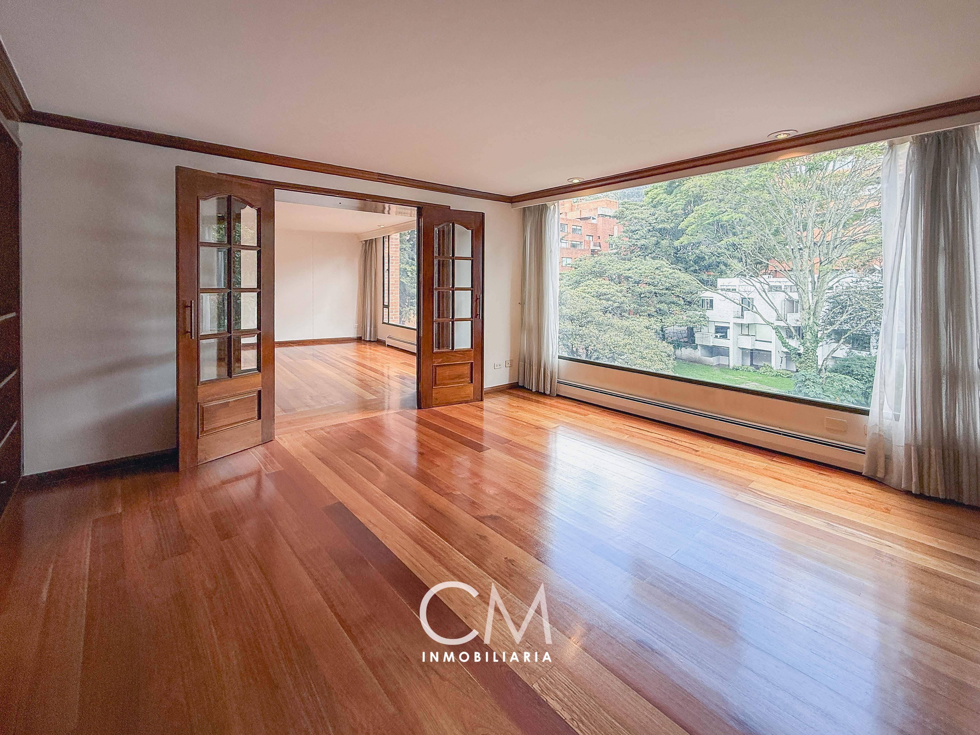 Apartamento en venta en Los Rosales, Bogotá · foto 4 de 22