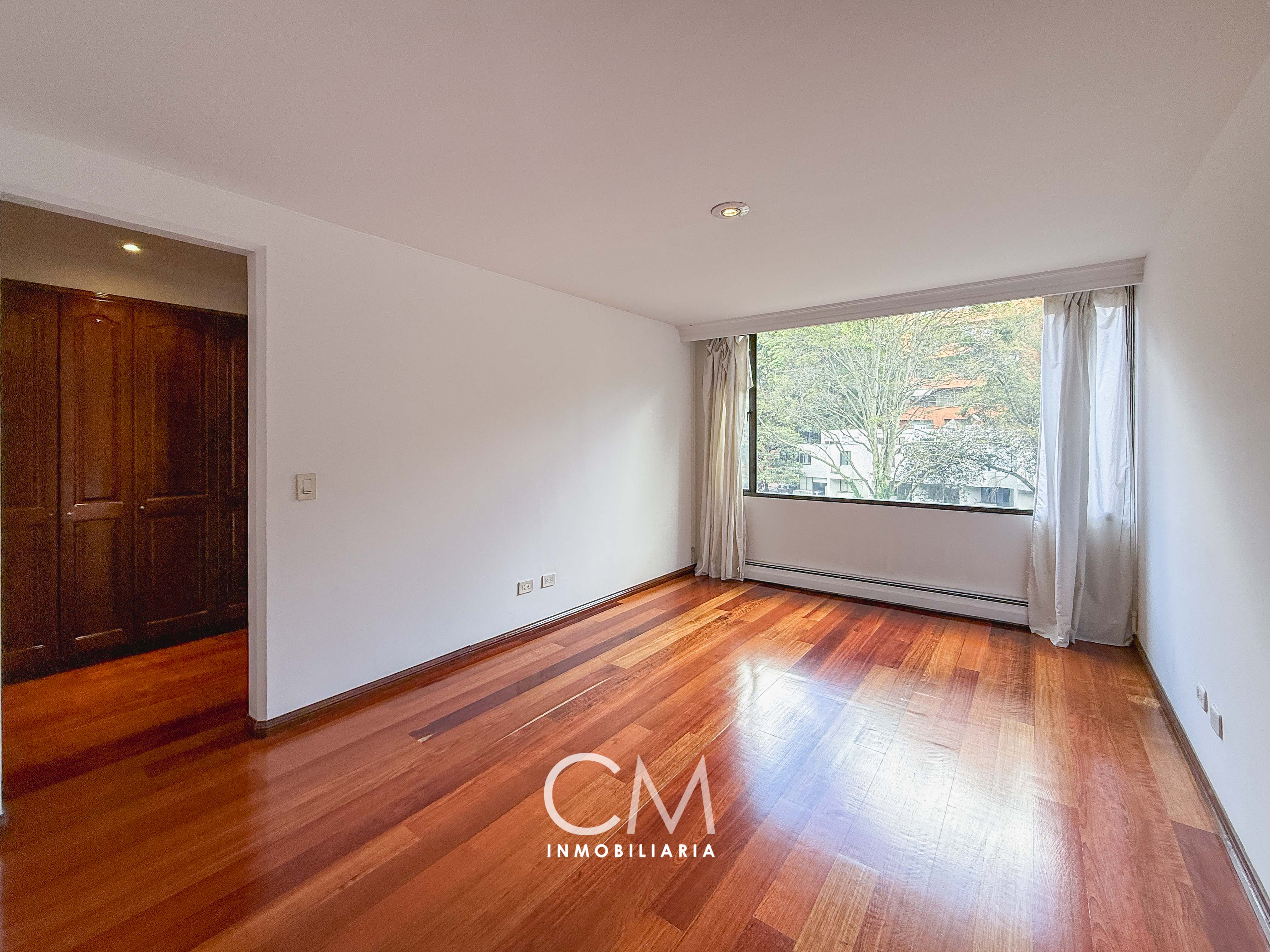 Apartamento en venta en Los Rosales, Bogotá · foto 16 de 22