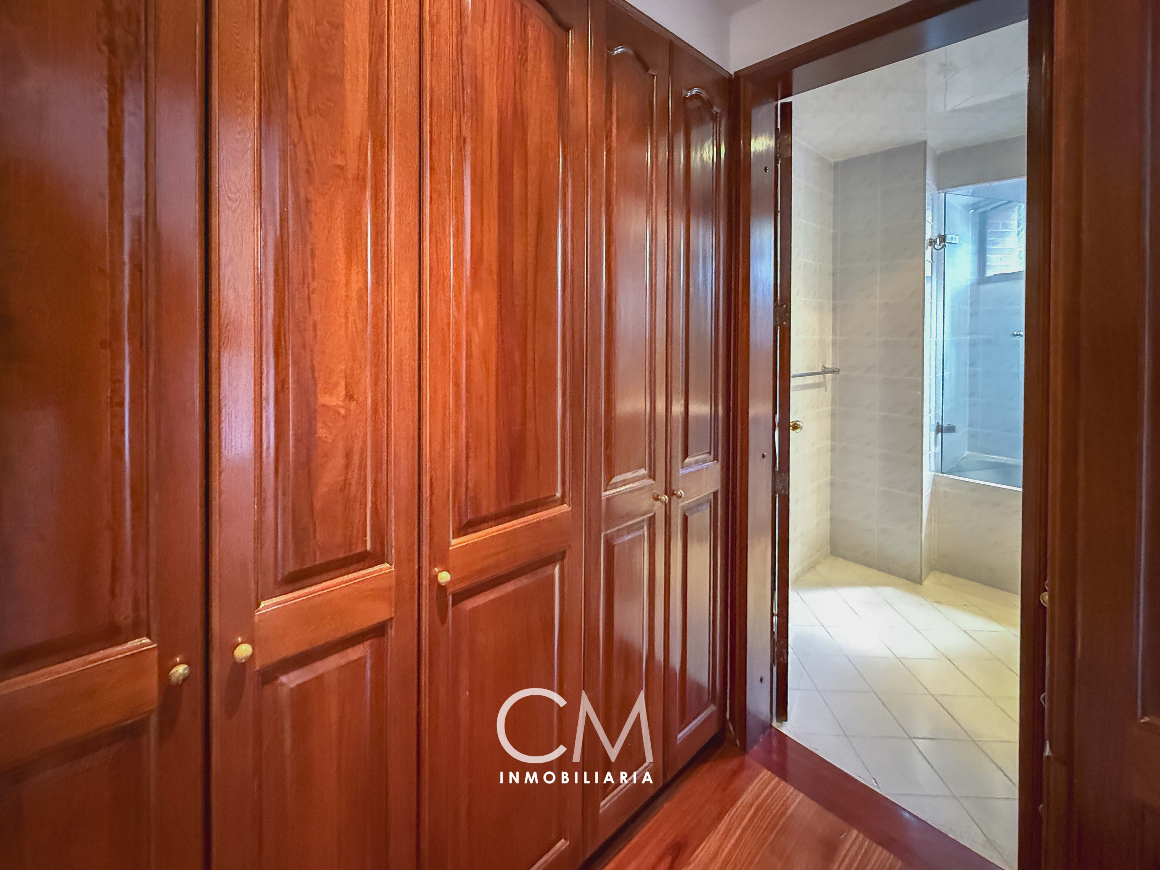 Apartamento en venta en Los Rosales, Bogotá · foto 17 de 22