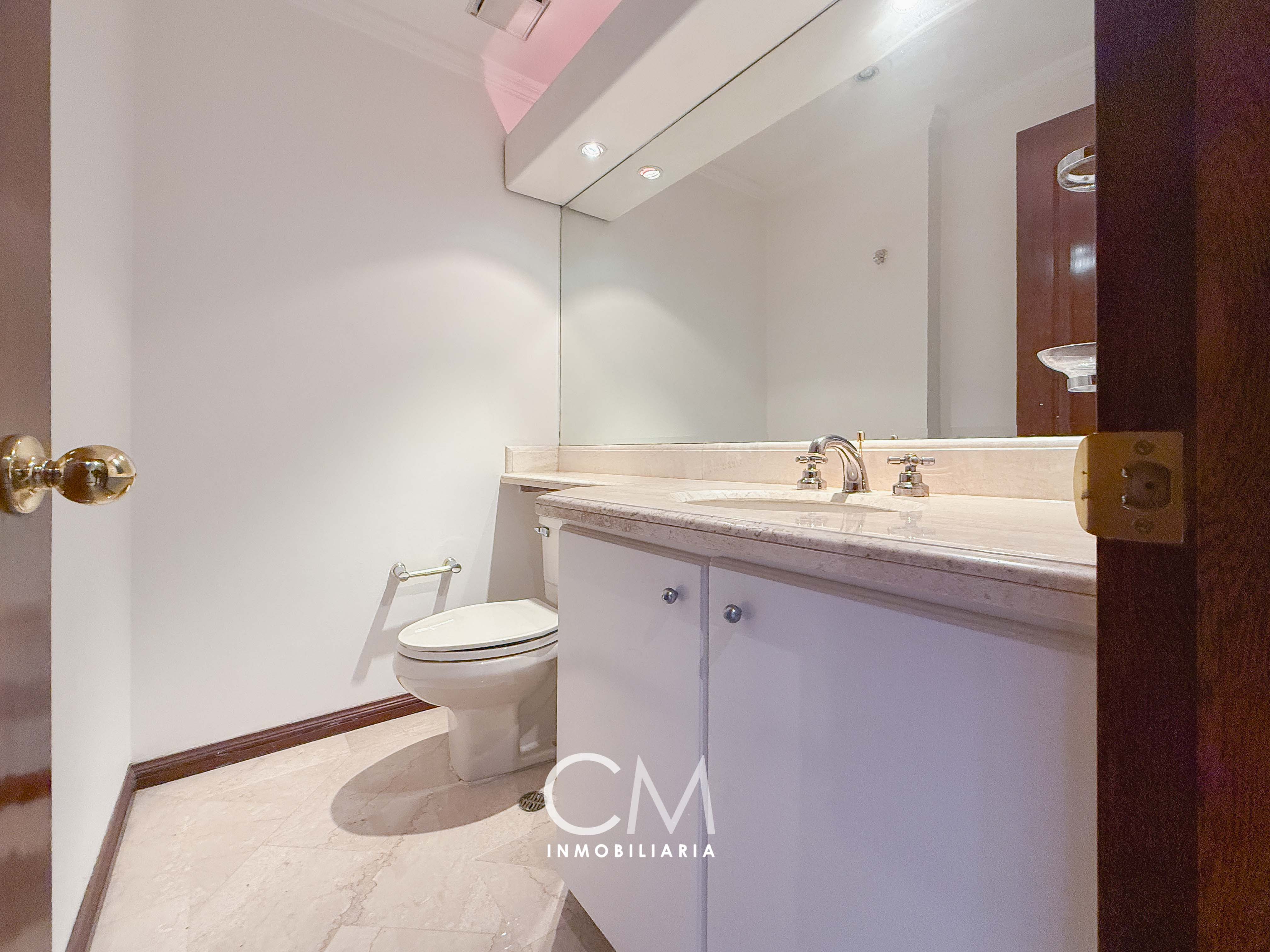 Apartamento en venta en Los Rosales, Bogotá · foto 22 de 22