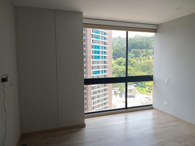 Apartamento de 2 alcobas en venta en El Poblado, Medellín, 122 m² · foto 9 de 18