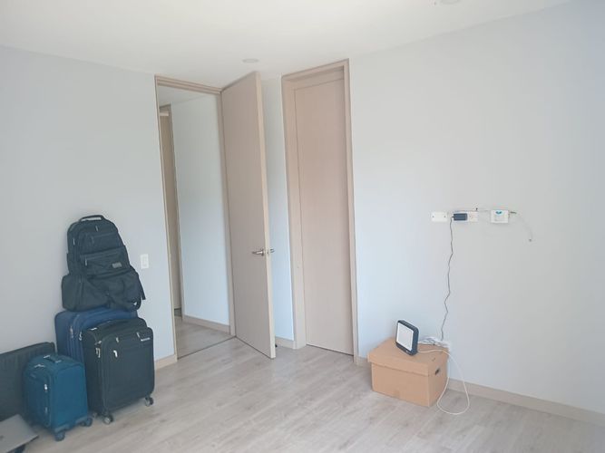 Apartamento de 2 alcobas en venta en El Poblado, Medellín, 122 m² · foto 10 de 18